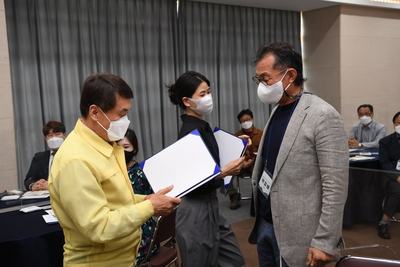완주군실버정책디자인단발대식및워크숍(13).JPG