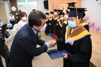 진달래학교졸업식(6).JPG