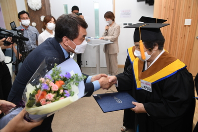 진달래학교졸업식(20).JPG