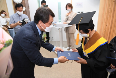 진달래학교졸업식(21).JPG
