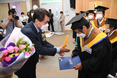 진달래학교졸업식(30).JPG