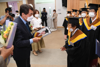 진달래학교졸업식(31).JPG
