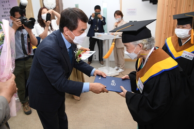 진달래학교졸업식(38).JPG