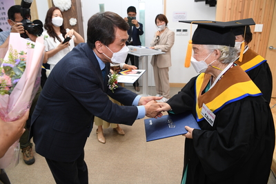 진달래학교졸업식(39).JPG