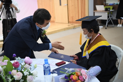 진달래학교졸업식(46).JPG