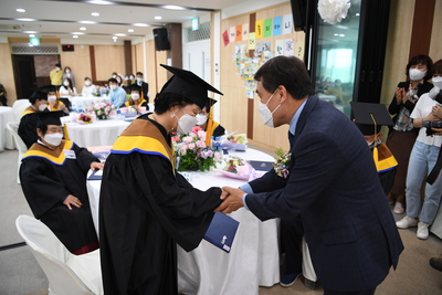 진달래학교졸업식(51).JPG