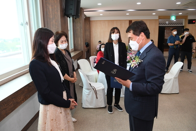 진달래학교졸업식(66).JPG