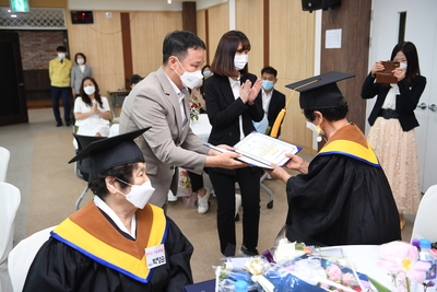진달래학교졸업식(74).JPG