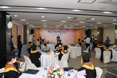 진달래학교졸업식(80).JPG