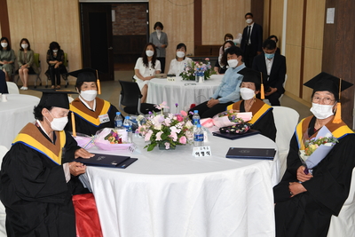 진달래학교졸업식(81).JPG