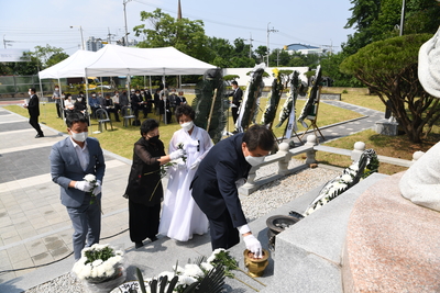 현충일추념행사(14).JPG