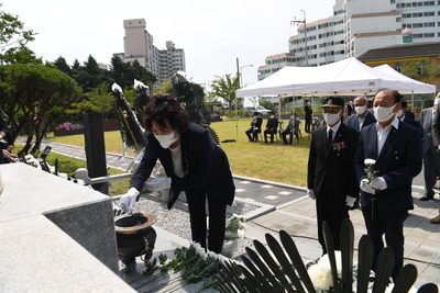 현충일추념행사(41).JPG