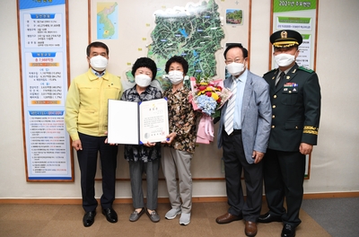무성화랑무공훈장전수식(12).JPG
