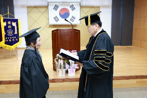 완주노인대학 수료식 (10).JPG