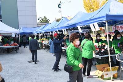 새마을농산물직거래장터행사(2).JPG