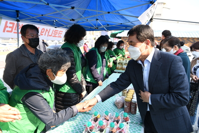 새마을농산물직거래장터행사(8).JPG
