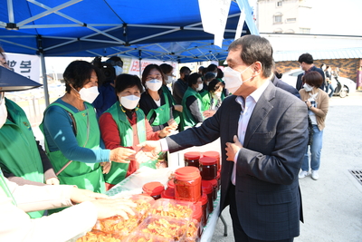 새마을농산물직거래장터행사(12).JPG