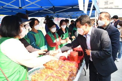 새마을농산물직거래장터행사(13).JPG