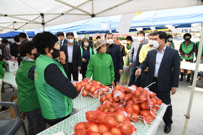 새마을농산물직거래장터행사(30).JPG