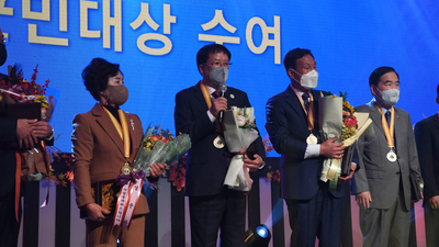 제56회완주군민대상수여식(30).JPG