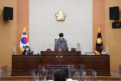 제5대청소년의회본회의개최(4).JPG
