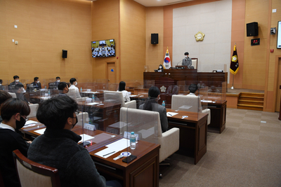 제5대청소년의회본회의개최(5).JPG