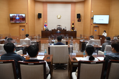 제5대청소년의회본회의개최(6).JPG