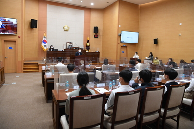 제5대청소년의회본회의개최(11).JPG