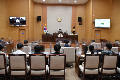 제5대청소년의회본회의개최(16).JPG