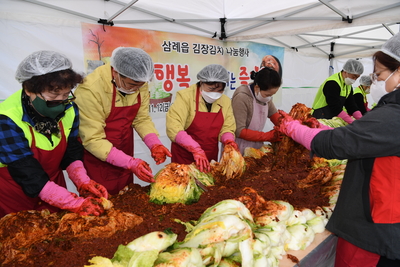 삼례읍지역사회보협의체사랑의김장나눔(12).JPG