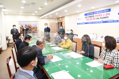 전주중앙로터리인지재활장비전달식(5).JPG