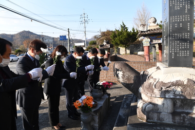 일문구의사추모식(22).JPG