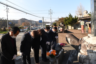 일문구의사추모식(27).JPG