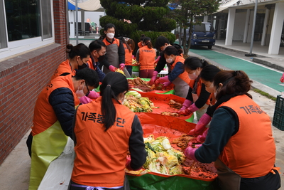 가족나눔봉사단사랑의김장나눔(4).JPG