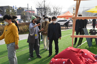 비빌언덕중개사무소및청년간담회(10).JPG