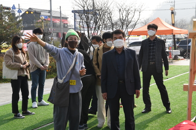 비빌언덕중개사무소및청년간담회(12).JPG