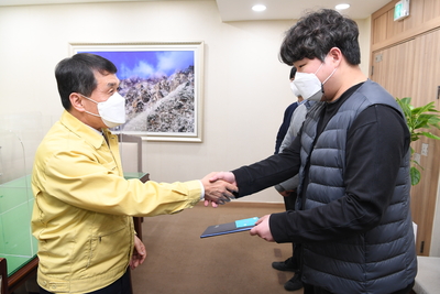 민원마일리지우수공무원표창장수여식(9).JPG