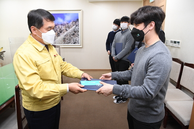 민원마일리지우수공무원표창장수여식(11).JPG