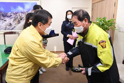 완주군의용소방대장감사패수여식(3).JPG