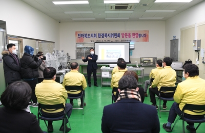 전라북도의회환경복지위원회현장방문(15).JPG