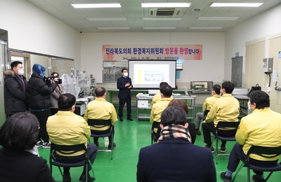 전라북도의회환경복지위원회현장방문(16).JPG