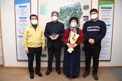 완주군유튜브홍보대사감사패전달식(5).JPG