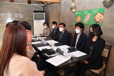 완주군-한국방문위원회업무협약식(9).JPG