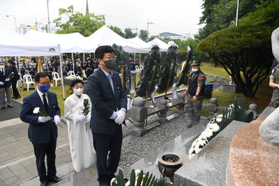 현충일추념행사(25).JPG
