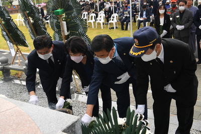 현충일추념행사(40).JPG