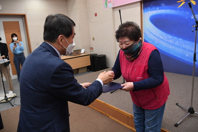 아파트르네상스봉사단발대식(95).JPG