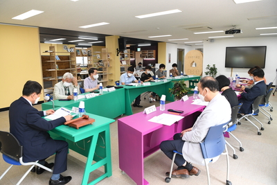 완주문화도시추진위원회제2차회의(2).JPG