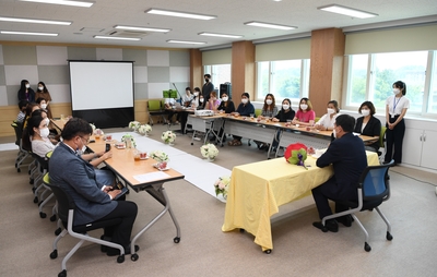 다문화센터이주여성간담회(9).JPG