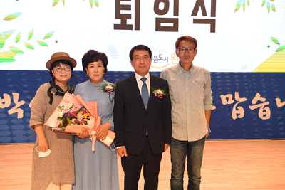 박성일완주군수퇴임식(196).JPG