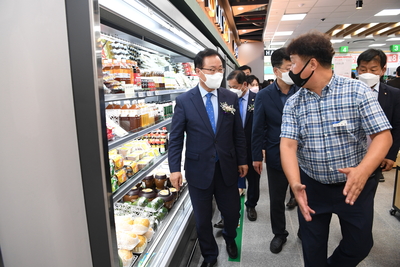 삼례농협동부지점및하나로마트개점식(53).JPG